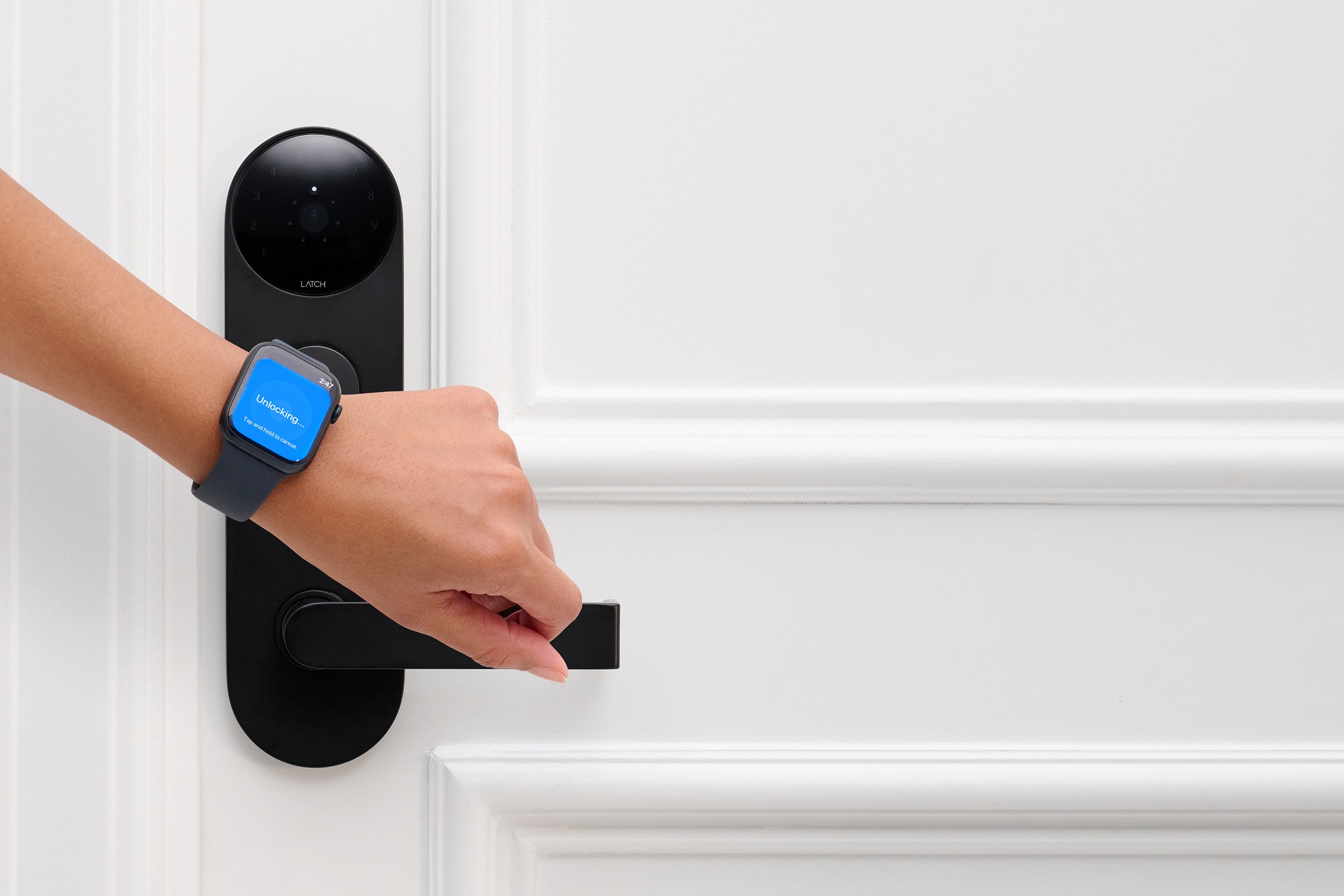 Apple Watch unlocking smart lock
